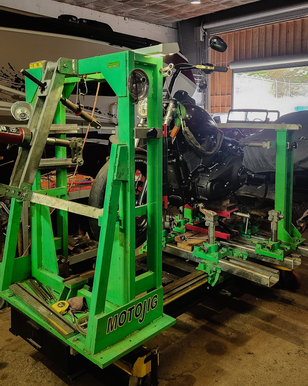 Motojig Frame Machine